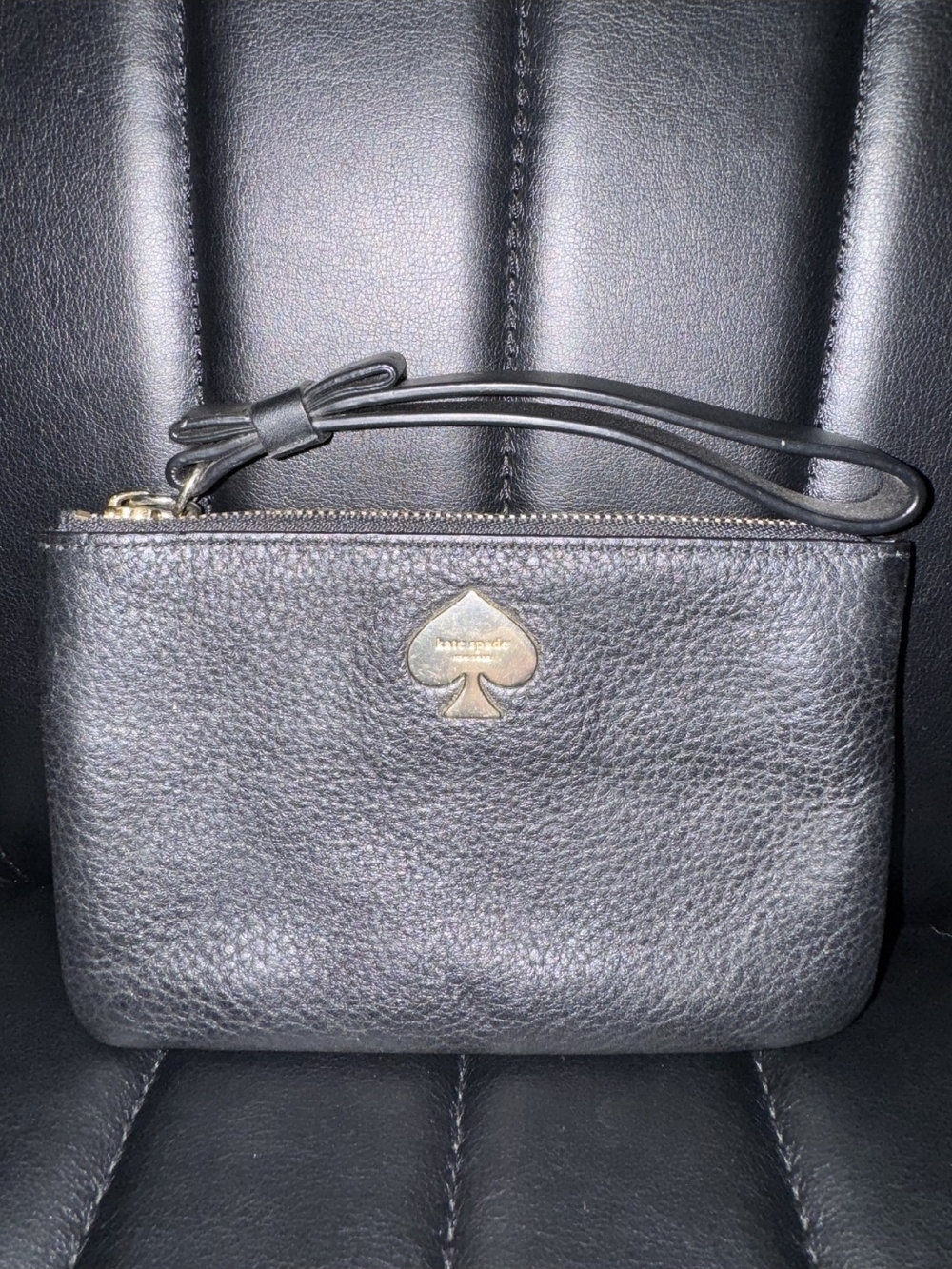 Kate Spade Leroy Street Bee Wristlet - Black & Gold